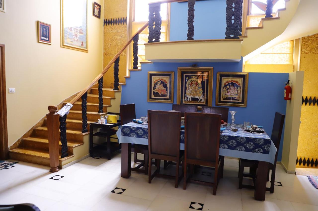 Aura Homestay Royal Villa Divisione di Divisione di Jaipur Esterno foto